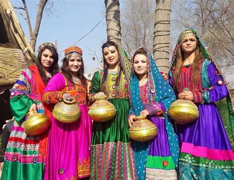 Afghanistan افغانستان Traditional Outfits Traditional Dresses Fancy