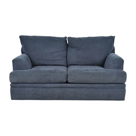 39 Off Broyhill Furniture Broyhill Furniture Upholstered Loveseat