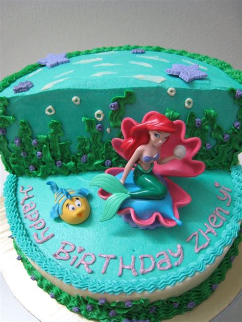 The Little Mermaid Ariel With Images Mermaid Birthday Cakes Little