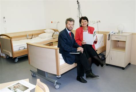 Jobsuchende mit behinderung haben die möglichkeit, sich chancengleich zu bewerben. Archivmeldung: Musterstation im neuen Haus der ...