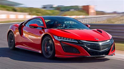 Senna was considered honda's main innovator in convincing the company to stiffen the nsx chassis further after initially testing the car at honda's suzuka gp. Honda NSX II - autohaus.de