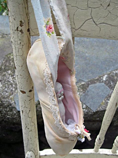 Altered Ballet Pointetoe Shoe Painted By Littlebeachdesigns Pointe