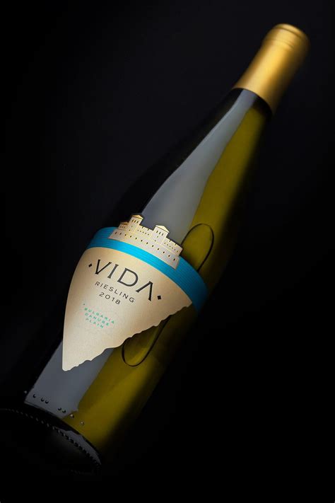Vida Wine Brand By The Labelmaker Wine Label Designs