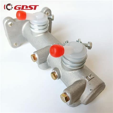 Gdst Brake Master Cylinder For Mitsubishi Canter Mc 894211 Mc 894211