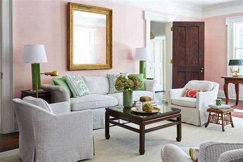 Interior Design for an Old House That Creatively Blends Old and New
