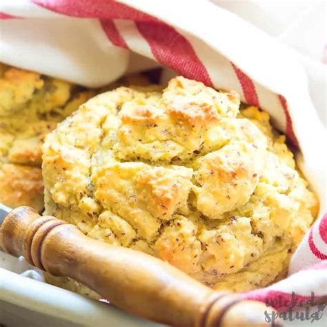 The Perfect Paleo Biscuits Recipe Light Buttery And Flaky These Almond And Coconut Flour