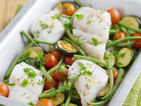 Fisch Zucchini Auflauf Mit Kirschtomaten Rezept EAT SMARTER