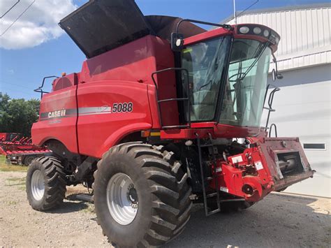 2010 Case Ih 5088 Combine 2948160 Used