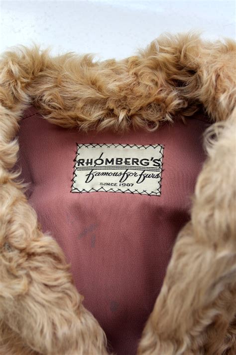 Vintage Rhombergs Curly Lamb Fur Coat 86 Vintage