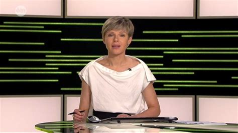 Vlaams belang voelt zich ondervertegenwoordigd op de openbare oproep vrt en komt nu met cijfers om die bewering te. Bekende Vlaamse TV vrouwen: Catherine Van Eylen Journaal ...