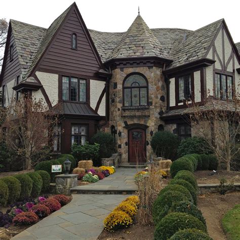 The Tudor Revival Style Restoration And Design For The Vintage House