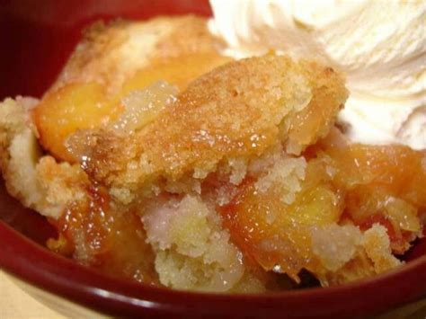 Tips for making this peach cobbler with canned peaches. Peach Cobbler Recipe | hubpages