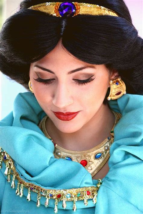 Princess Jasmine Disney Face Characters Disney Cosplay Princess Jasmine