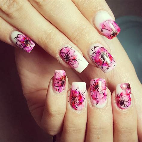 48 Fantastic Sharpie Nail Art Designs For This Spring