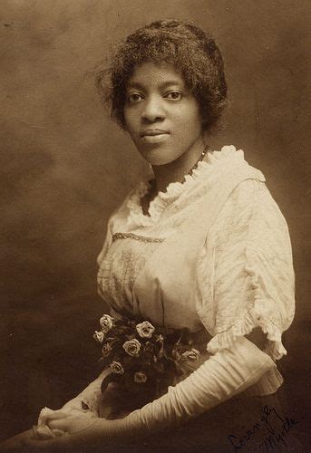 Victorian Women of Color: 32 Photos of Beauty In The Age Of Hatred