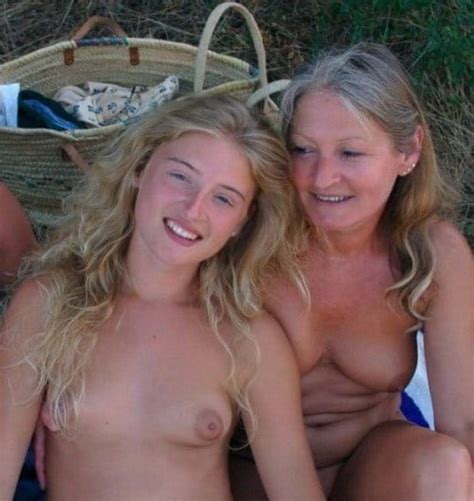 Sexy Mothers And Daughters 211 Pics 2 Xhamster