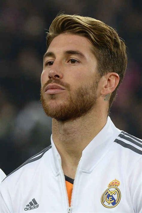 Fußball em 2016 by leipzig media gmbh ein unternehmen der. Pin von Mai Hoa auf Sergio Ramos | Fußballspieler frisuren ...