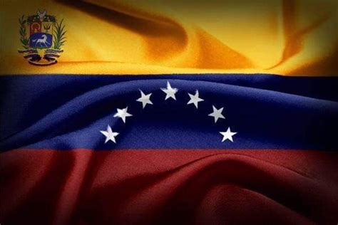The design of the flag is inspired by the flag which christopher columbus used in his expedition. Pin by Andrea mendez on Vario | Columbian flag, Venezuela flag, Flag