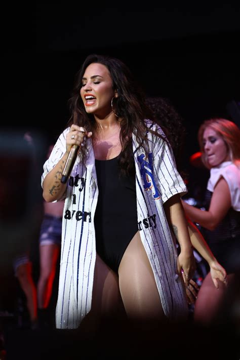 Demi Lovato At 2017 Billboard Hot 100 Festival In Wantagh 08 19 2017 Hawtcelebs
