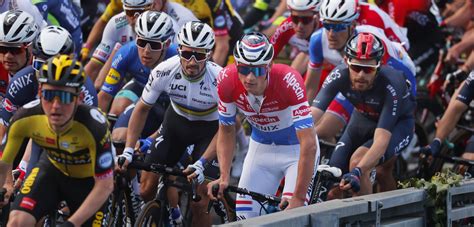 Please note that you can change the channels yourself. Julian Alaphilippe: "Ik ben niet teleurgesteld" | WielerFlits