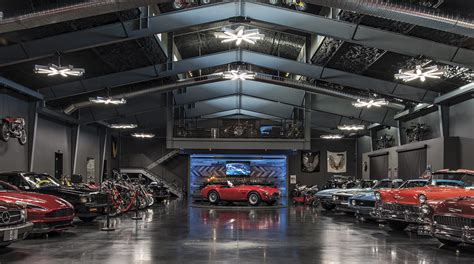 Inside An Arcadia Car Collectors Over The Top Dream Garage Phoenix Home And Garden