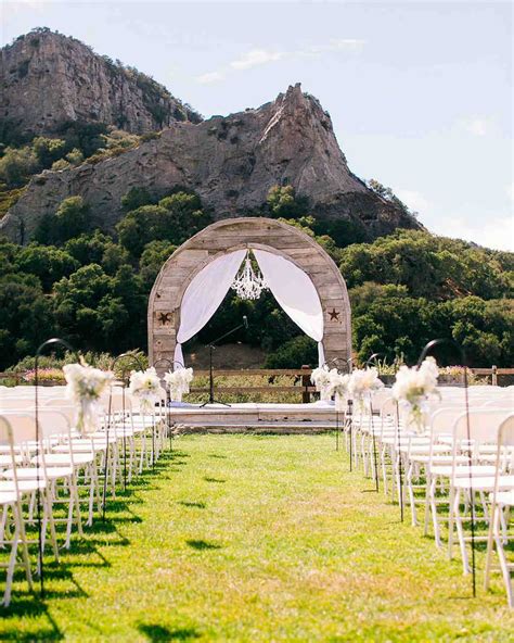 11 Rustic Wedding Venues To Book For Your Big Day Martha