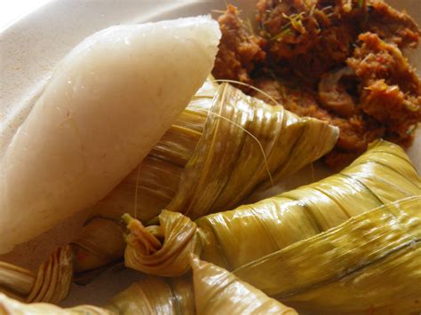 Rusmani hamzah telah kongsikan resepi ini di media sosial dan telahpun menjadi tular. Nazarku: Ketupat Daun Palas, Rendang Daging