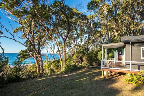 Houses And Cabins Pebbly Beach Escape