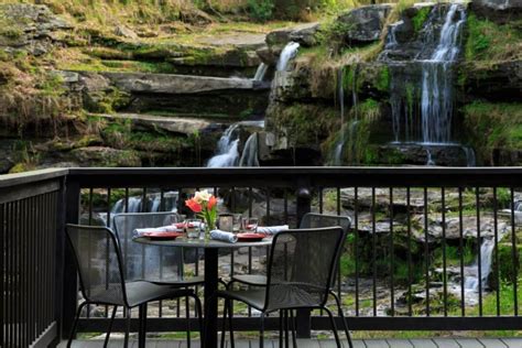 13 Serene Spots To Picnic Around Lake Wallenpaupack Ledges Hotel