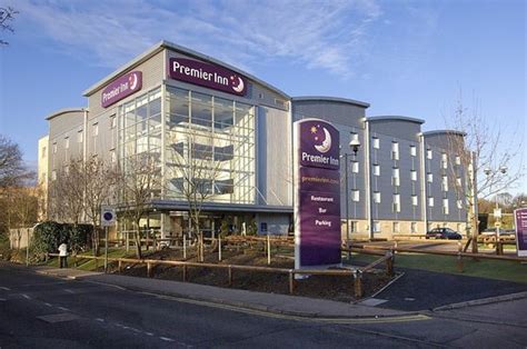 Very welcoming staff at reception and breakfast restaurant, great location, spacious rooms exterior.jpg