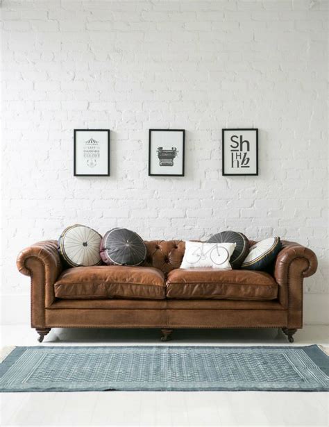 What Colours Go Best With Tan Leather Sofa