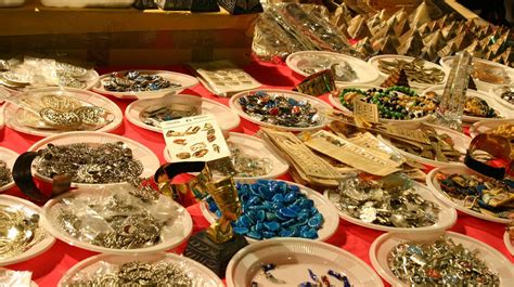 10 Traditional Souvenirs To Buy In Egypt