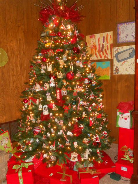 My Living Room Tree Hallmark Ornaments Tree Christmas