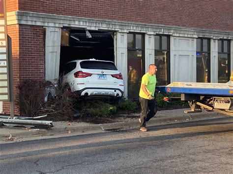 Car Crashes Into Storefront Ourquadcities