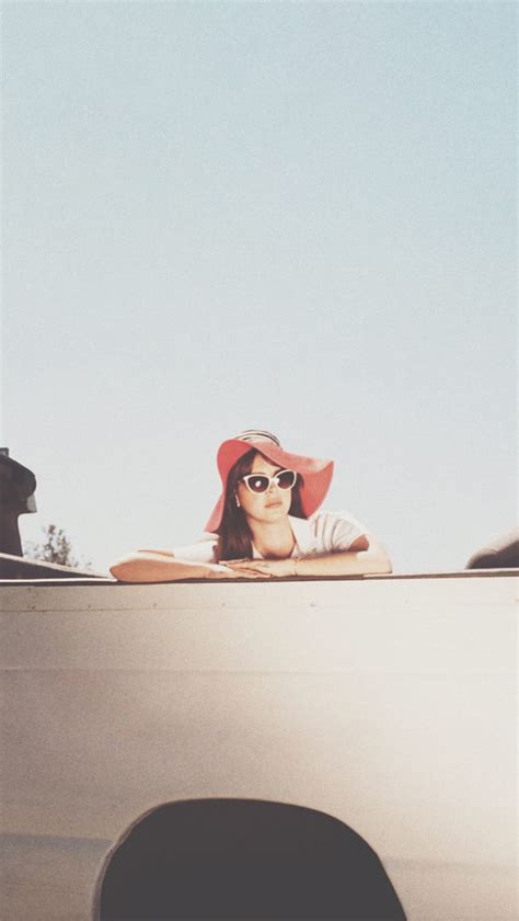 Lana Del Rey Honeymoon Wallpaper