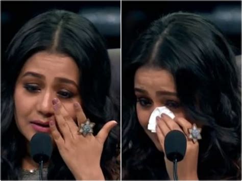 Watch Post Her Break Up With Himansh Kohli Neha Kakkar Breaks Down In Tears On Sets Of Super