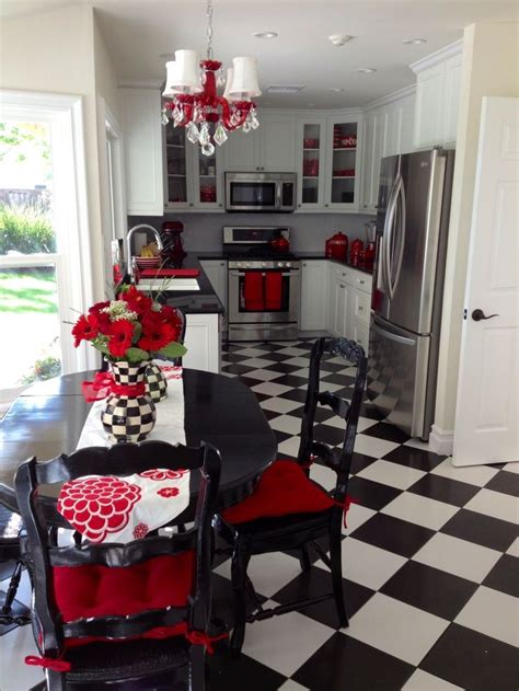 See more ideas about red kitchen, vintage kitchen, red and white kitchen. white kitchen with red accents - - Yahoo Search Results ...