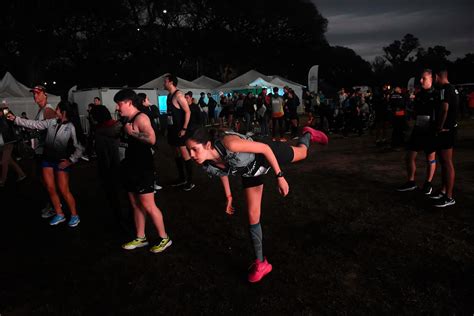 Las Calles Porteñas Vibraron Al Ritmo Del Espíritu Runner Así Se Vivió La Maratón Internacional