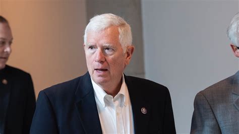 Help us hold Rep. Mo Brooks accountable | SPLC Action Fund