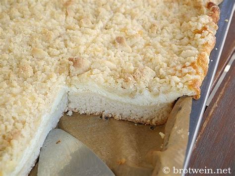 Dann ein paar tropfen süßstoff oder etwas zucker untermischen (bei zucker so lange vermengen, bis er aufgelöst ist). Schlesischer Streuselkuchen mit Quark und Hefeboden vom ...