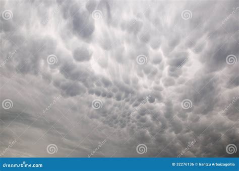 Mammatus Clouds Stock Photo Image Of Clouds Stormy 32276136