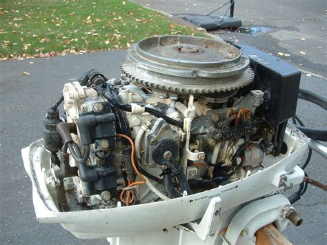 Scegli la consegna gratis per riparmiare di più. vendo RICAMBI EVINRUDE JOHNSON 25 CV 521 CC MOTORE ...