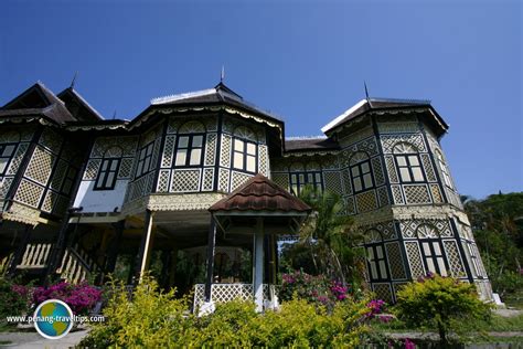 Maybe you would like to learn more about one of these? Istana Kenangan (Muzium Diraja Perak), Kuala Kangsar, Malaysia