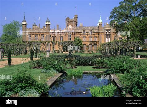 Stately Homes Hertfordshire Hi Res Stock Photography And Images Alamy