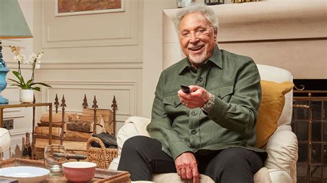 Celebrity Gogglebox Viewers All Saying The Same Thing About Tom Jones