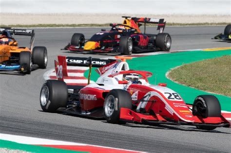 Eine komplette formel 1 und mit livezeiten zur saison und rennergebnissen Macau-Organisatoren wollen neue Formel-3-Autos fahren lassen