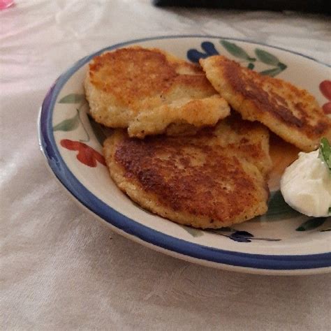 Brown on both sides until nice and crisp. Amish Onion Fritters