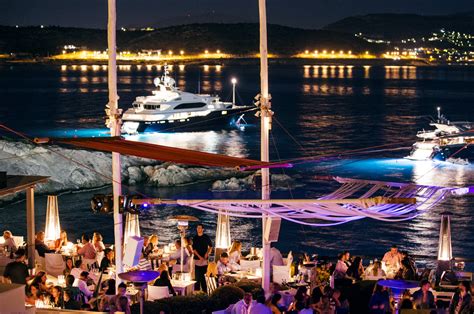 Athens Nightlife The Best Spots To Party In Athens This Season — The Travelporter