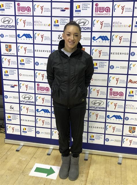 Larisa andreea iordache (romanian pronunciation: Larisa Iordache le răspunde celor care o critică pentru ...