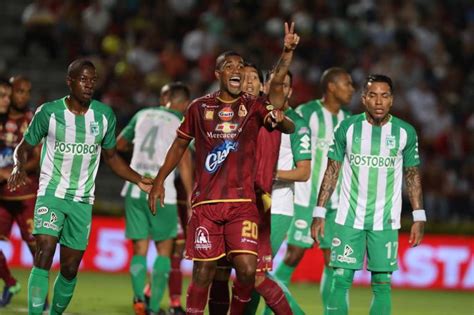 Goalkeeper's guinness world record goal 'simply unexpected'. Tolima vs Nacional, las mejores imágenes de la final de la Liga Águila I-2018 | Futbol ...